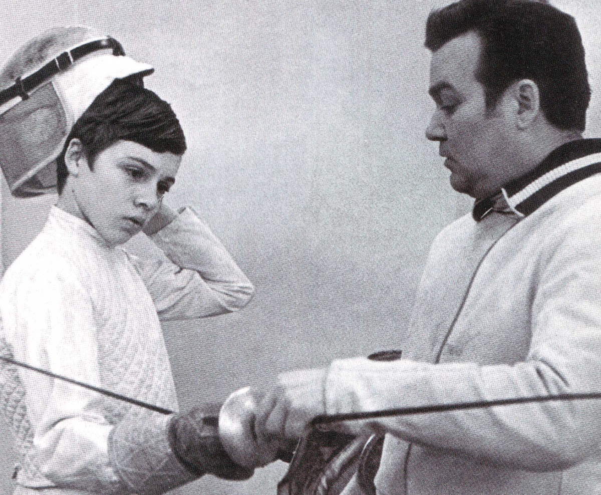 Заслуженный тренер РСФСР Герман Свешников с сыном Мишей