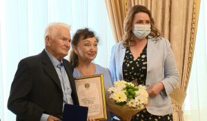 11 супружеских пар поздравили на «Балу юбиляров» в Нижегородском Доме бракосочетания