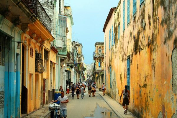 >Кубу охватили массовые акции протеста: возможно, на Острове Свободы началась перестройка