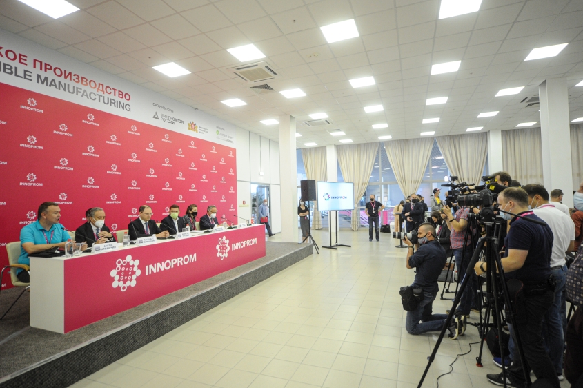 Более 50 нижегородских предприятий принимает участие в Международной промышленной выставке «Иннопром-2021»