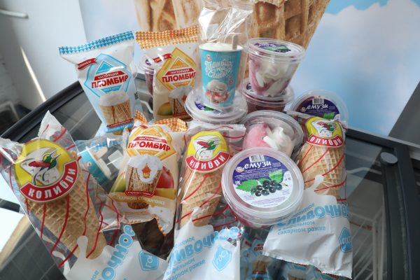 Лакомство для всей семьи: Специалисты развеяли мифы о мороженом