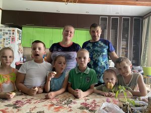 Счастье, умноженное на восемь: рассказываем, как живет многодетная семья из Ковернино