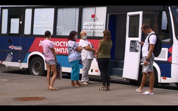 Жители Приокского района Нижнего Новгорода получили консультации специалистов «Поездов здоровья»