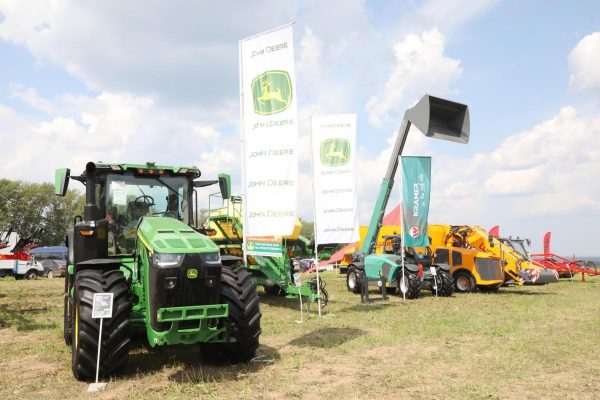 Более 200 предприятий АПК представили свою продукцию на&nbsp;выставке «День поля-2021» в&nbsp;Нижегородской области