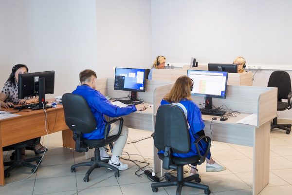 Волонтеры помогают медицинским учреждениям региона