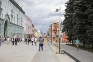 Благоустройство Большой Покровской завершится в августе