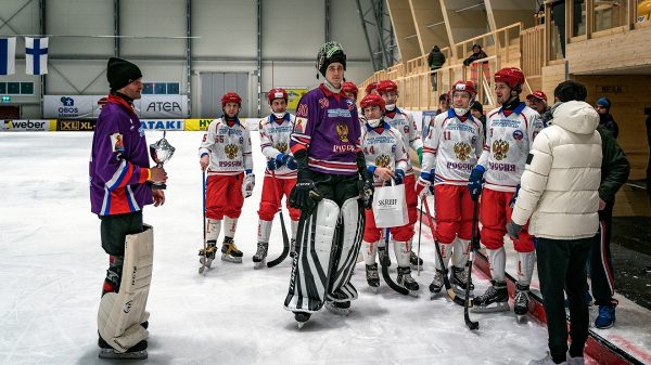 Хоккей с мячом: нижегородский голкипер в составе национальной сборной