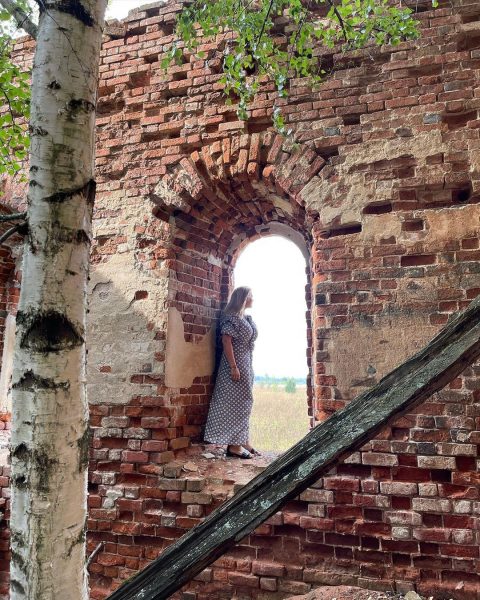 Ирина Пегова нашла заброшенную церквушку в Нижегородской области