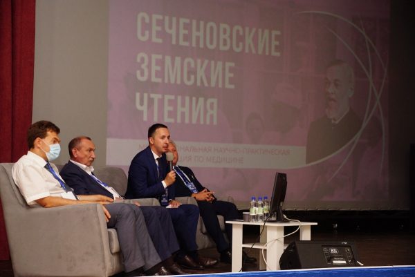 Давид Мелик-Гусейнов: «Привести специалиста в село и закрепить его там — серьезный вызов для регионального правительства»
