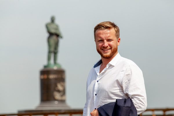 Игоря Чкалова назначили хранителем Чкаловской лестницы в Нижнем Новгороде