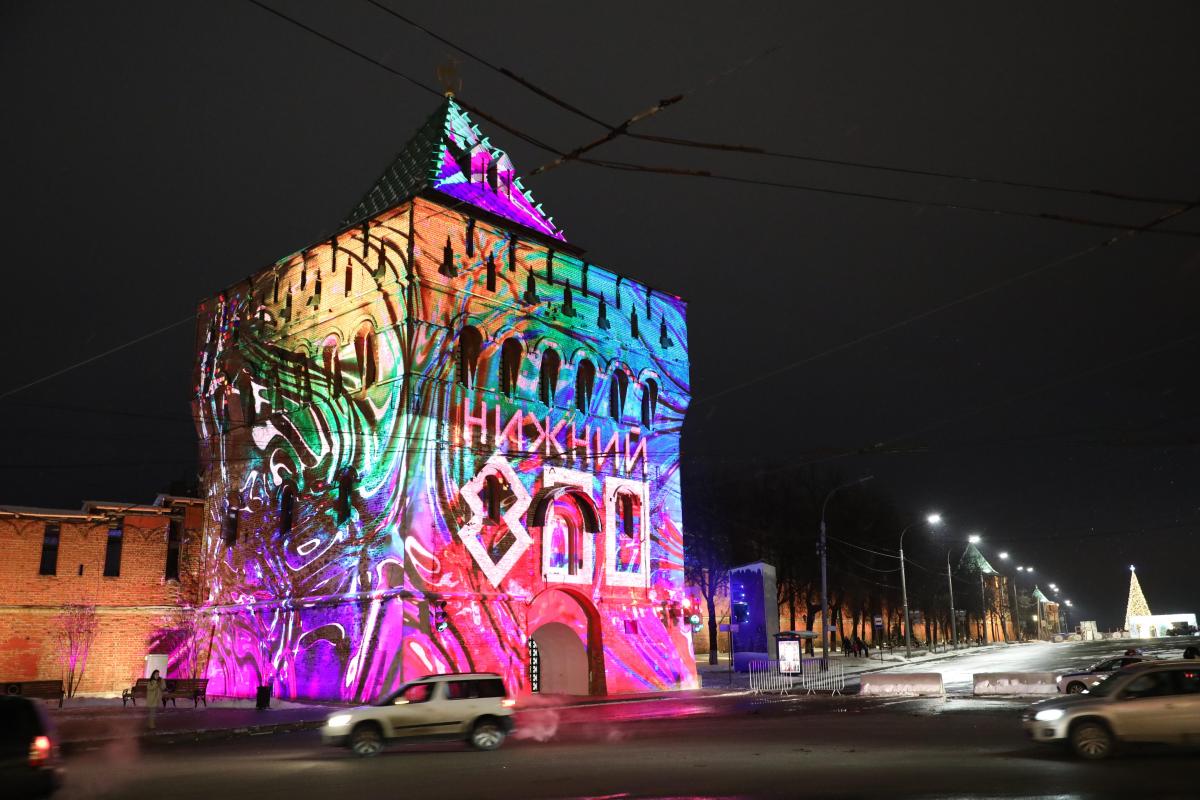 Более 30 миллионов рублей выделят на праздничную подсветку башен Нижегородского кремля