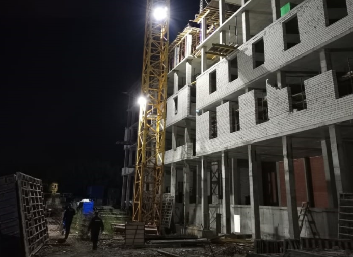 50-летняя женщина упала с башенного крана в Канавинском районе