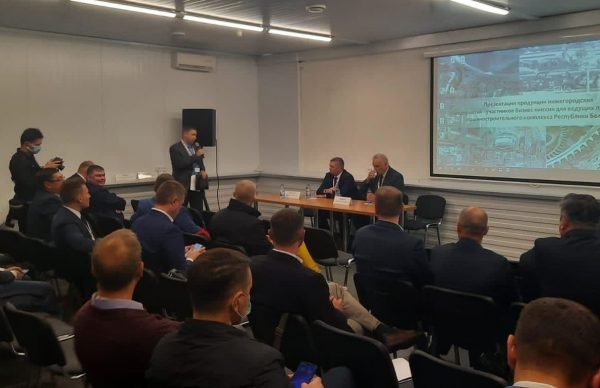 13 нижегородских компаний представили свою продукцию ведущим предприятиям машиностроительного комплекса Республики Беларусь