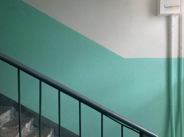 Подъезды дома в Канавинском районе Нижнего Новгорода отремонтировали благодаря вмешательству Госжилинспекции