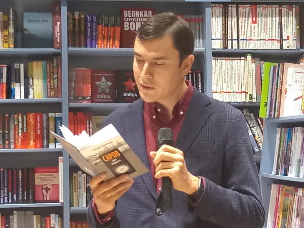 Сергей Шаргунов: «Любая попытка «докрутить» обедняет жизнь с её фантасмагорическими блистательными сюжетами»