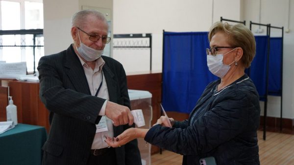 Депутаты всех уровней следят за ходом голосования в Нижегородской области