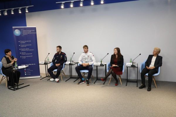 В Нижегородском областном информационном центре прошла пресс-конференция, посвящённая Дню бега