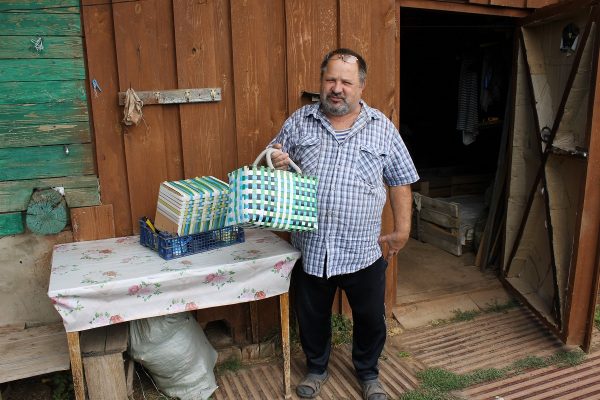 Вязание – мужское призвание: 60-летний нижегородец во время пандемии взялся за рукоделие