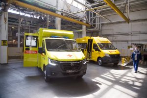 30 новых «скорых» и 137 школьных автобусов получит Нижегородская область
