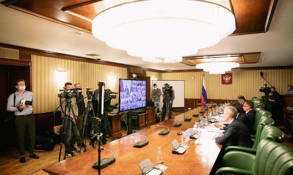 «Единая Россия» с Правительством начали реализацию масштабных инфраструктурных проектов в регионах и программу капремонта школ