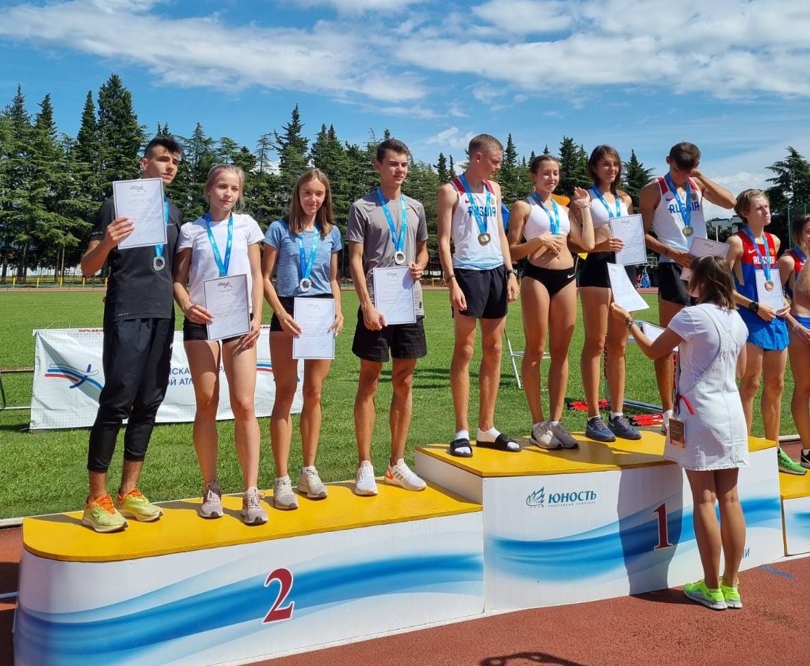 Нижегородцы завоевали три медали на чемпионате и первенстве России по эстафетному бегу