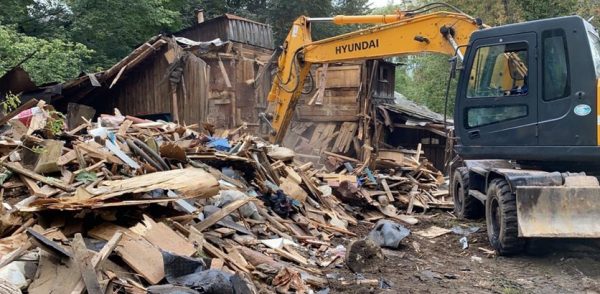 Еще 140 аварийных сараев снесли в Нижнем Новгороде