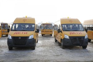 137 школьных автобусов и 30 машин скорой помощи получит Нижегородская область в этом году за счет средств федерального бюджета