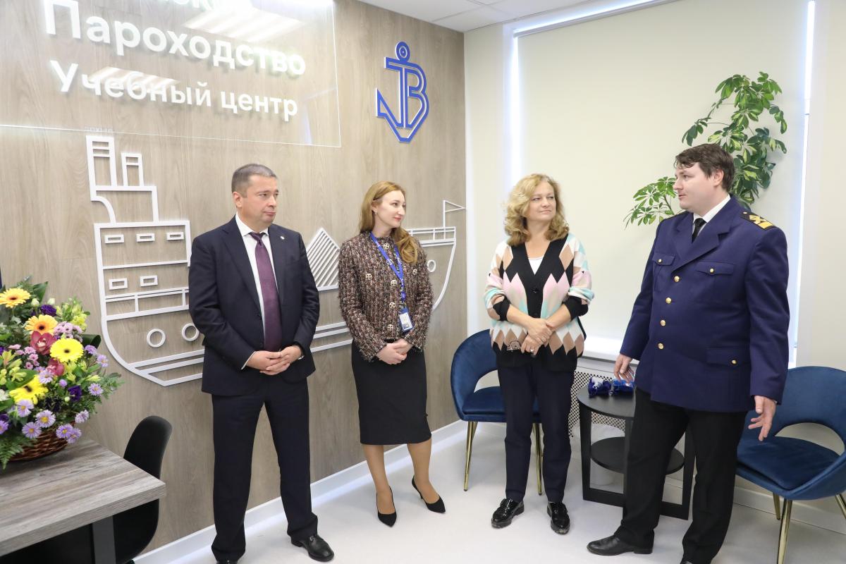 В открытии приняло участие руководство министерства образования Нижегородской области