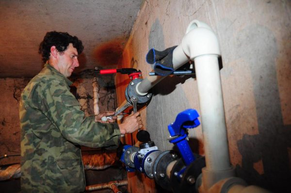 В пяти домах Нижнего Новгорода временно отключат электроэнергию и горячую воду&nbsp;21 сентября