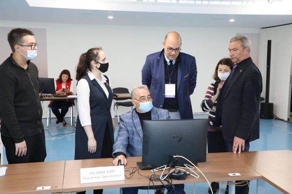 Владимир Жевняк: «Дистанционное электронное голосование – это очень удобный для избирателей формат»