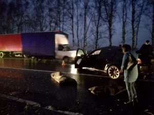 Два человека погибли в ДТП с тремя иномарками на трассе М‑7 в Кстовском районе