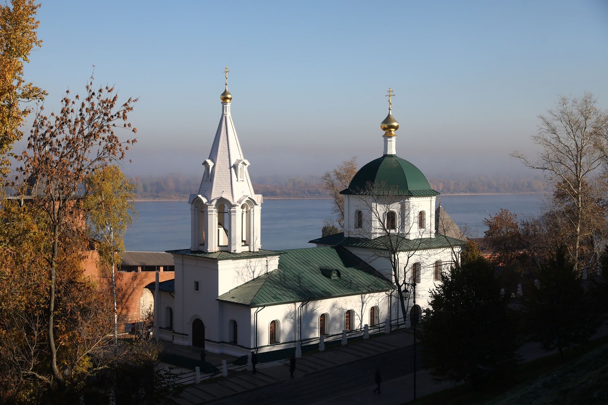 Храм стал доминантой одного из самых красивых видов Нижегородского кремля