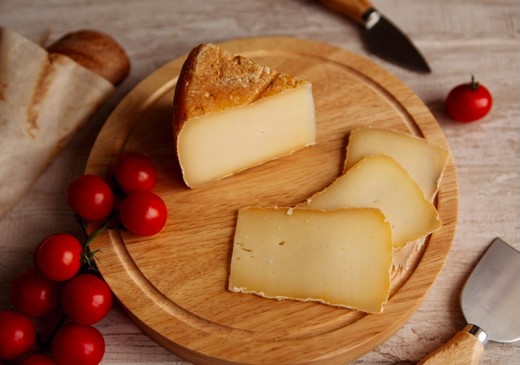 Сырная арифметика: как выбрать вкусный и качественный продукт