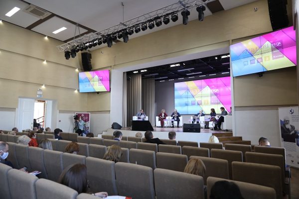 Всероссийский форум «Учитель и&nbsp;наука: практики, компетенции, достижения» прошел в&nbsp;Нижнем Новгороде