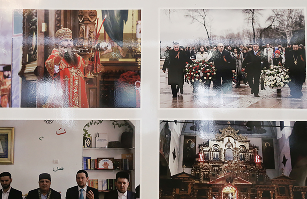 Фотовыставка «Жить. Верить. Дружить. В Нижнем Новгороде» открылась в НГЛУ