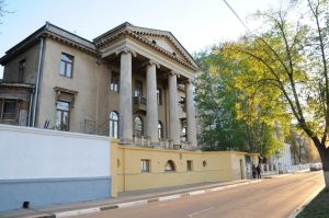 Несгораемые лестницы, призраки и клад: чем интересен особняк Каменских в Нижнем Новгороде