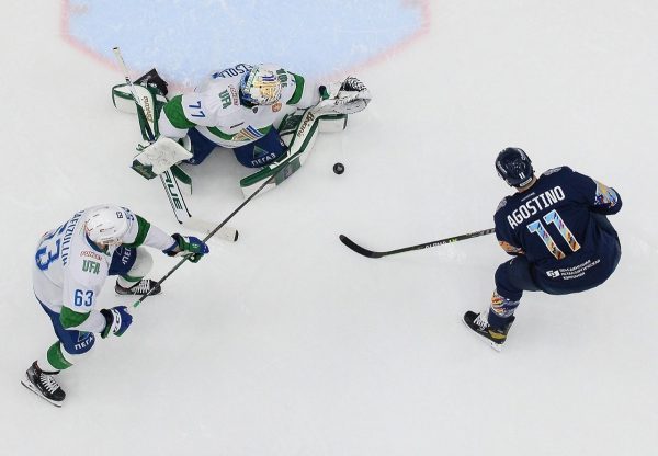 Хоккеисты «Торпедо» начнут выездную серию матчем с уфимским «Салаватом Юлаевым»