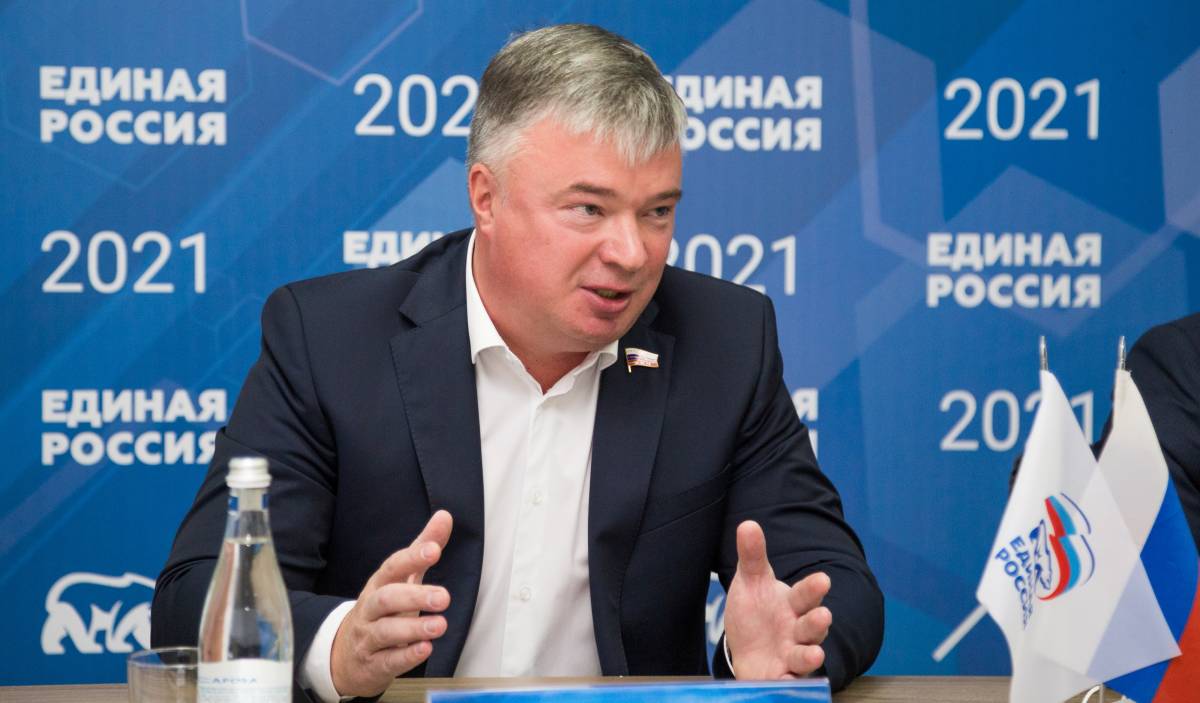 Артем Кавинов: «Инициатива губернатора, поддержавшего проект «Вам решать!», является очень важной и своевременной»