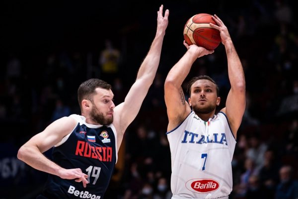 Зоран Лукич успешно дебютировал на посту главного тренера сборной России по баскетболу