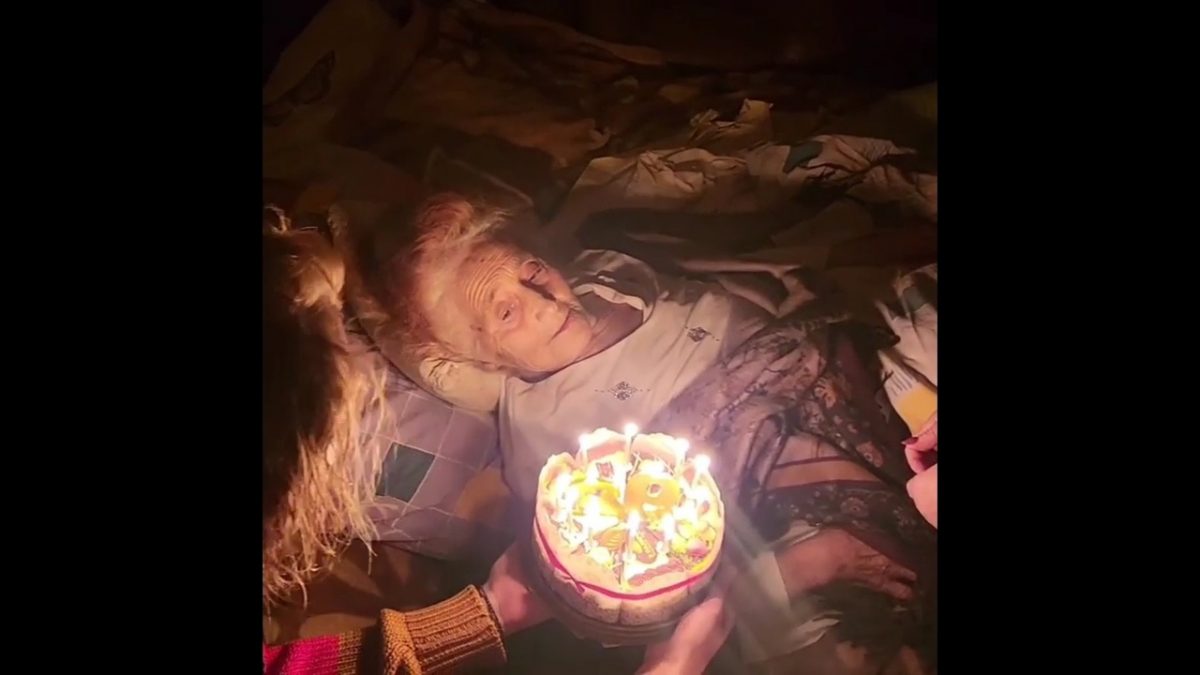 «Она всегда будет нашей опорой»: Наталья Водянова поздравила бабунечку с Днем рождения