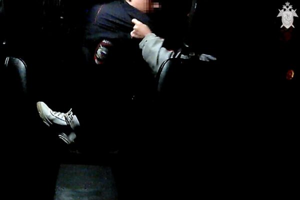 Житель Борского района ударил полицейского в служебном кабинете