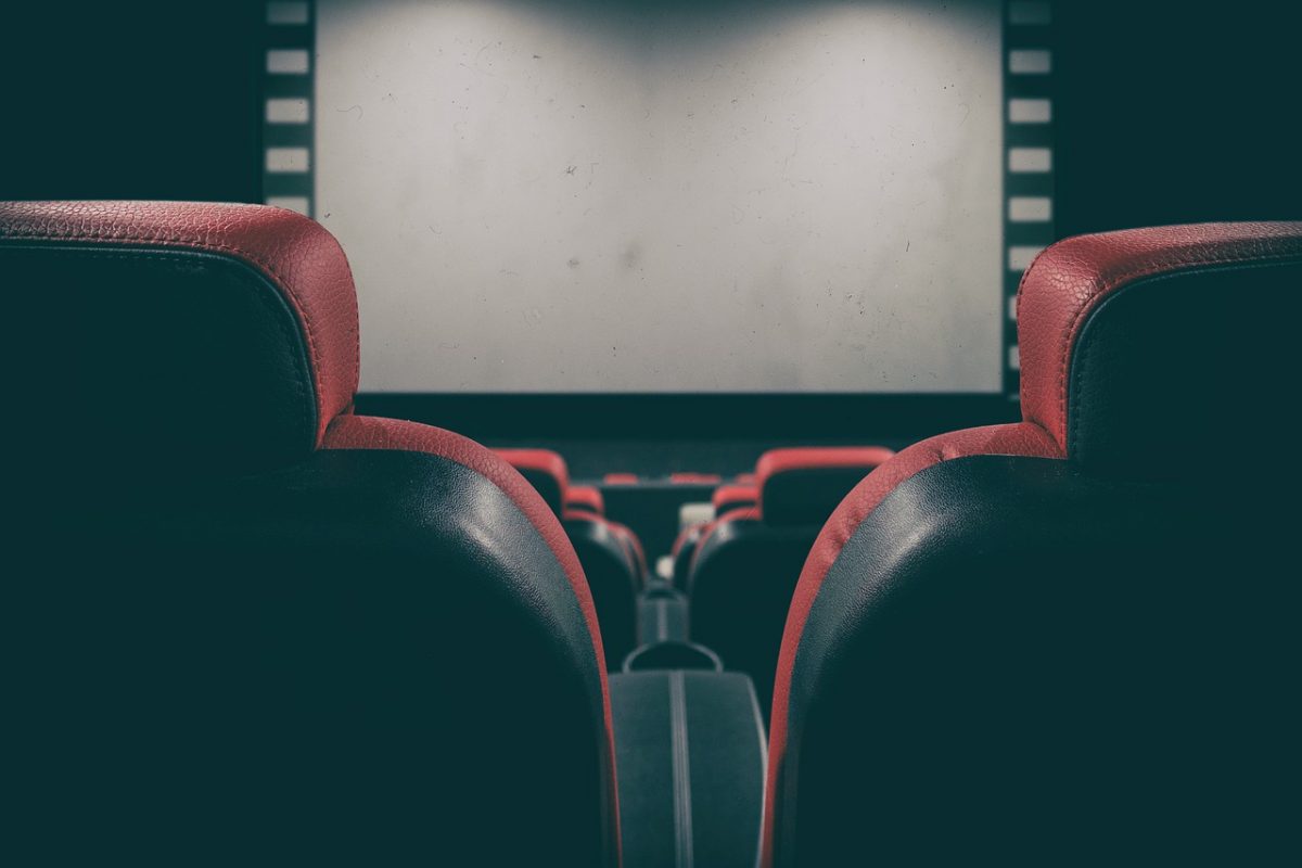 Российские кинотеатры просят правительство снять ограничения по заполняемости залов