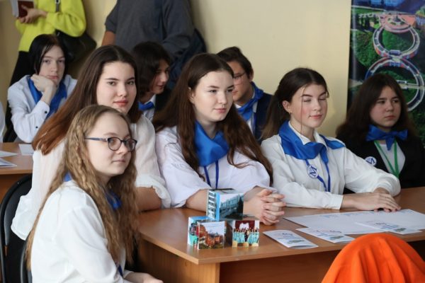 Наследство Менделеева: как дзержинские школьники учатся в классе имени великого химика