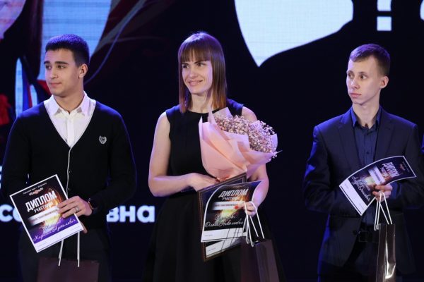 В Дзержинске талантливой молодежи вручили ежегодную муниципальную премию