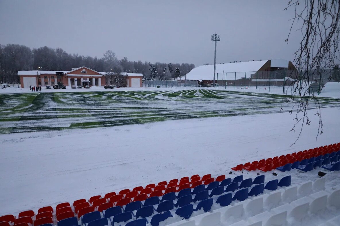 В Заволжье также проведён капремонт футбольного поля с беговыми дорожками