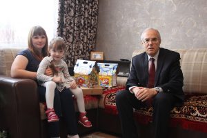 Руководитель комитета по делам архивов исполнил желание 6‑летней жительницы Арзамасского района