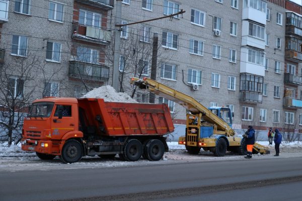 Городские службы переведены в режим повышенной готовности из-за снегопада