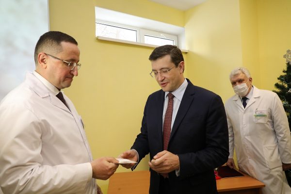 Нижегородские медики получили региональные и ведомственные награды