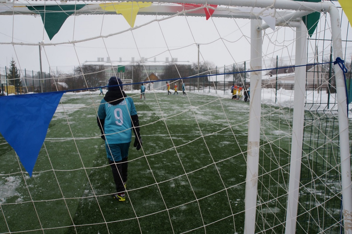 Новое футбольное поле появилось в поселке Дубрава Дальнеконстантиновского района в рамках проекта «Вам решать»