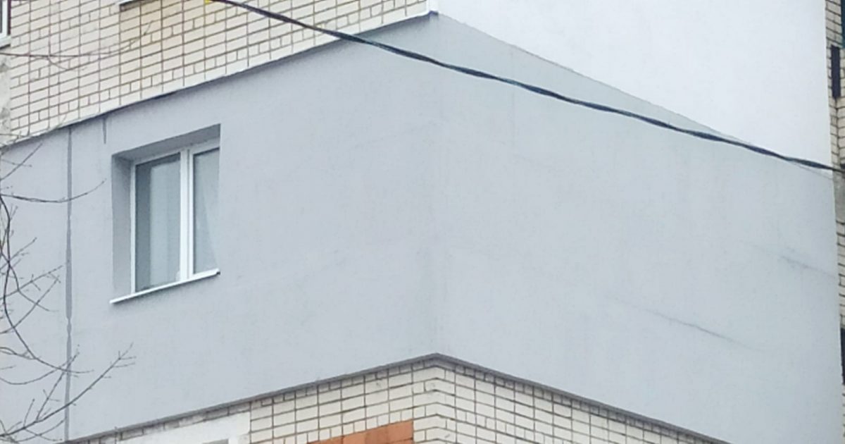 В Дзержинске по жалобам жителей утепляют стены многоэтажек